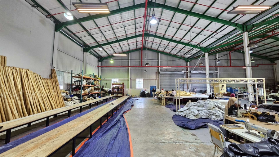 To Let commercial Property for Rent in Elsies River Industrial Western Cape